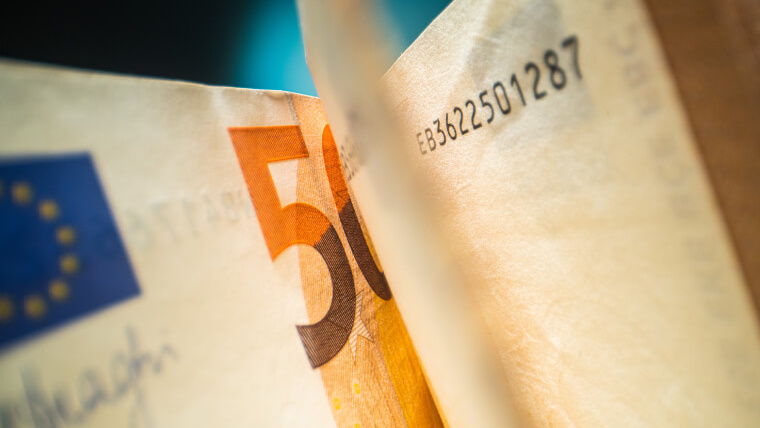Il Tribunale Tribunale di Catanzaro ha respinto una istanza di sospensione della procedura in corso, prendendo posizione sulla prova della cessione del credito